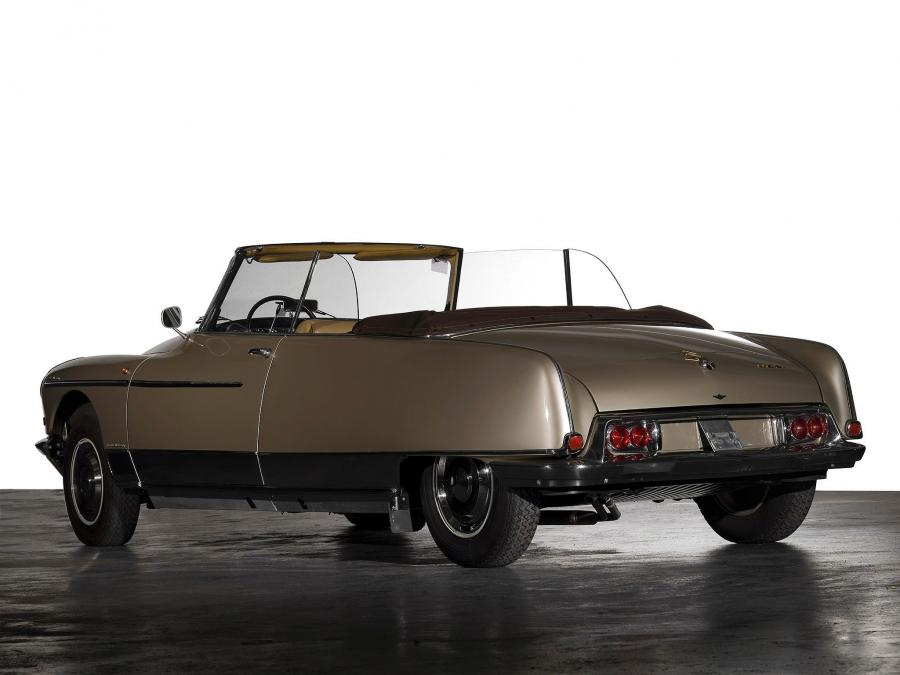  Citroen DS21 Cabriolet Palm Beach by Chapron 1962 года  (фото 2 из 4)